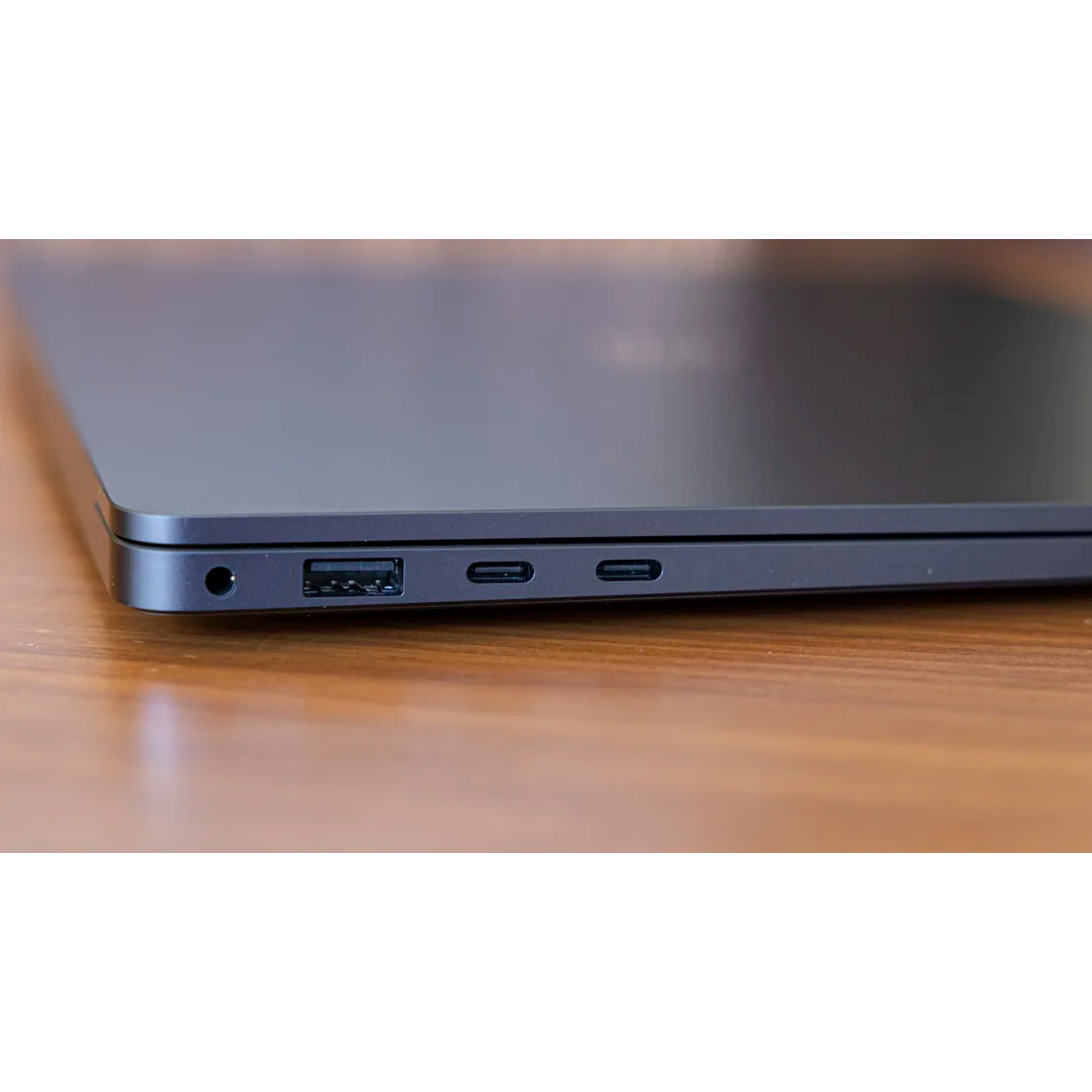 لپتاپ مایکروسافت مدل Surface Laptop 7 Copilot Plus PC با پردازنده Snapdragon X Plus، رم LPDDR5x 16GB، حافظه SSD با ظرفیت 256GB، نمایشگر لمسی 13.8 اینچ PixelSense Flow با نرخ بهروزرسانی 120Hz، دارای نور پسزمینه کیبورد - Image 11