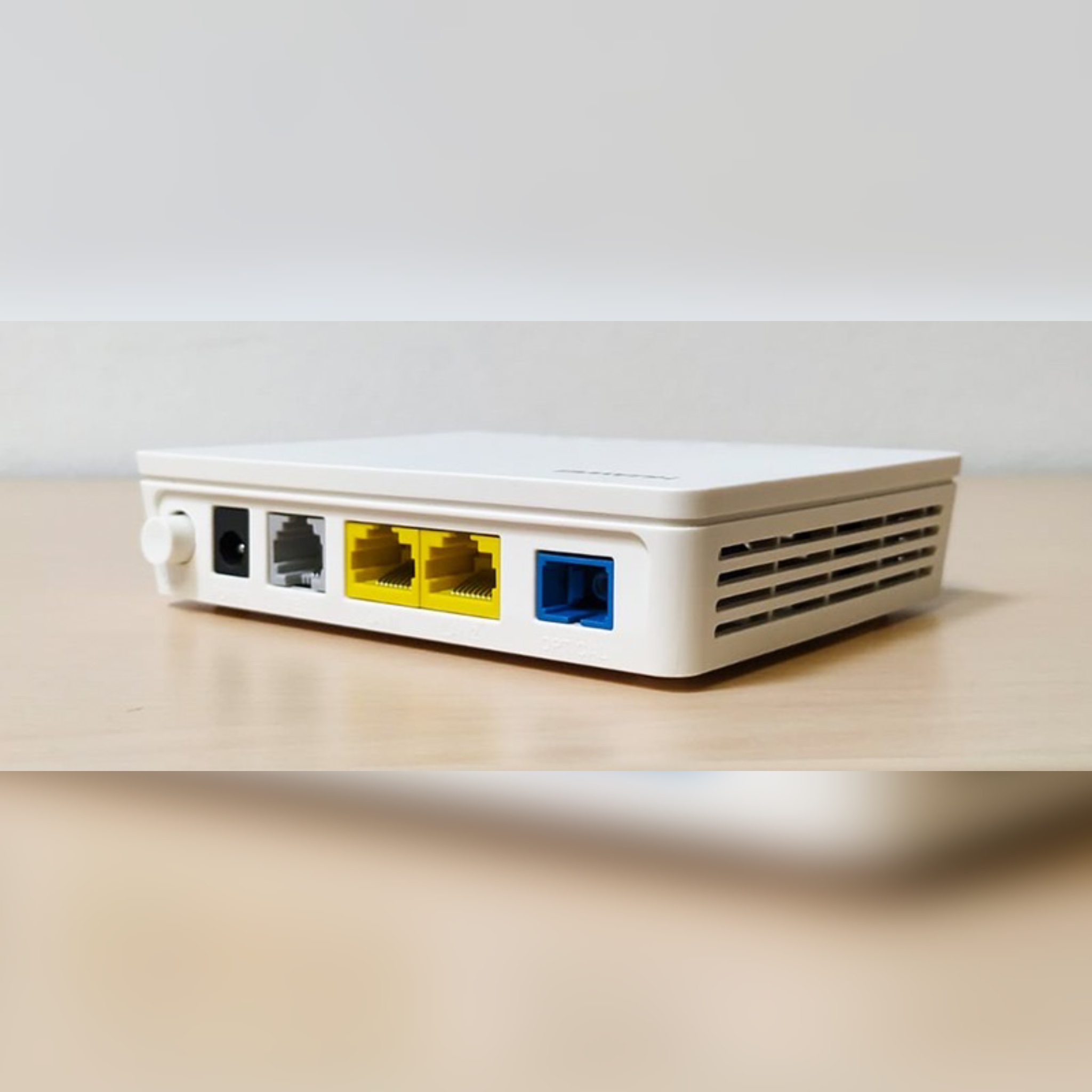 مودم روتر بی سیم هوآوی مدل Eg8120L - Image 4