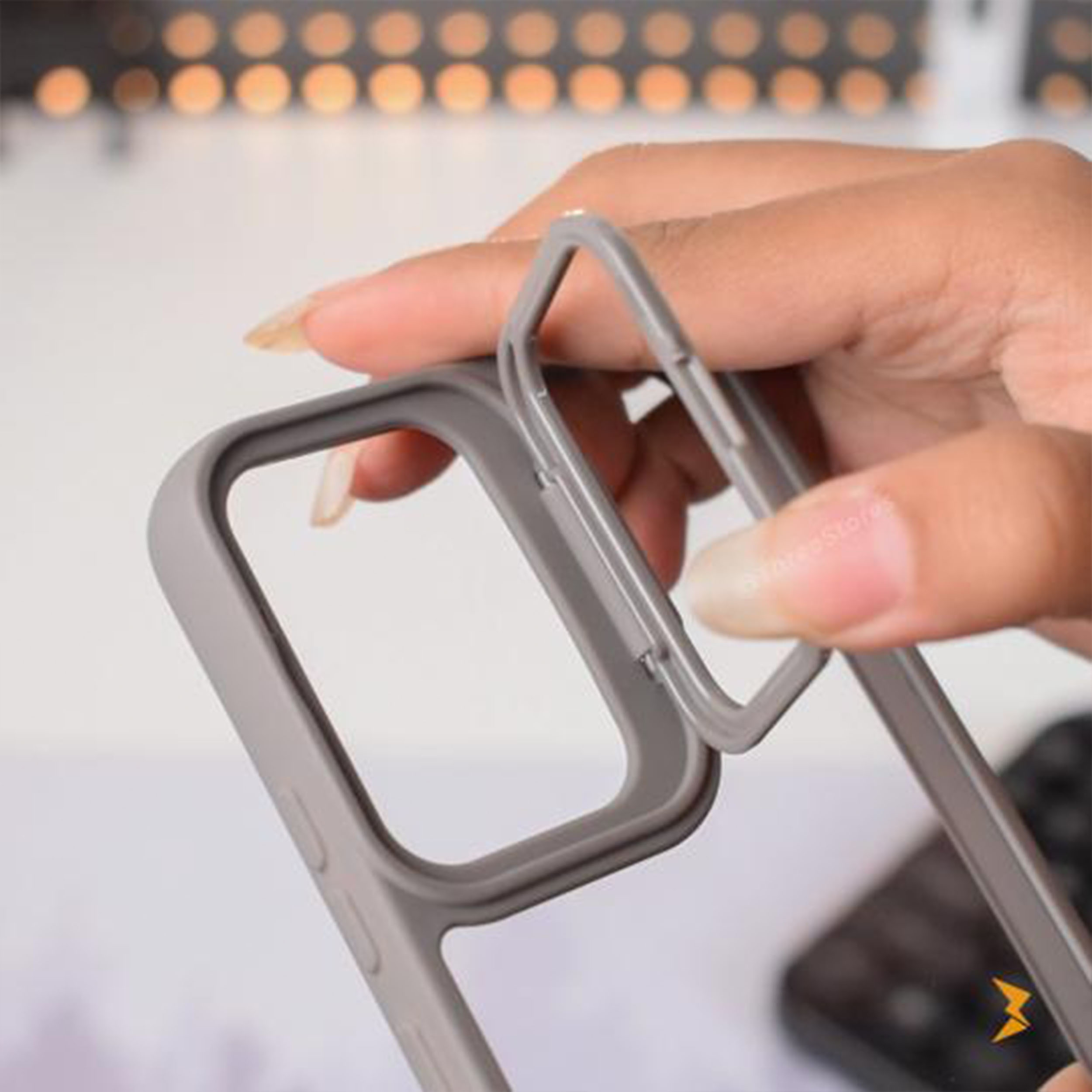 کاور اسپارتان مدل Case Pro Magnetic Apple Strap مناسب برای گوشی موبایل سامسونگ Galaxy A16 به همراه بند - Image 27