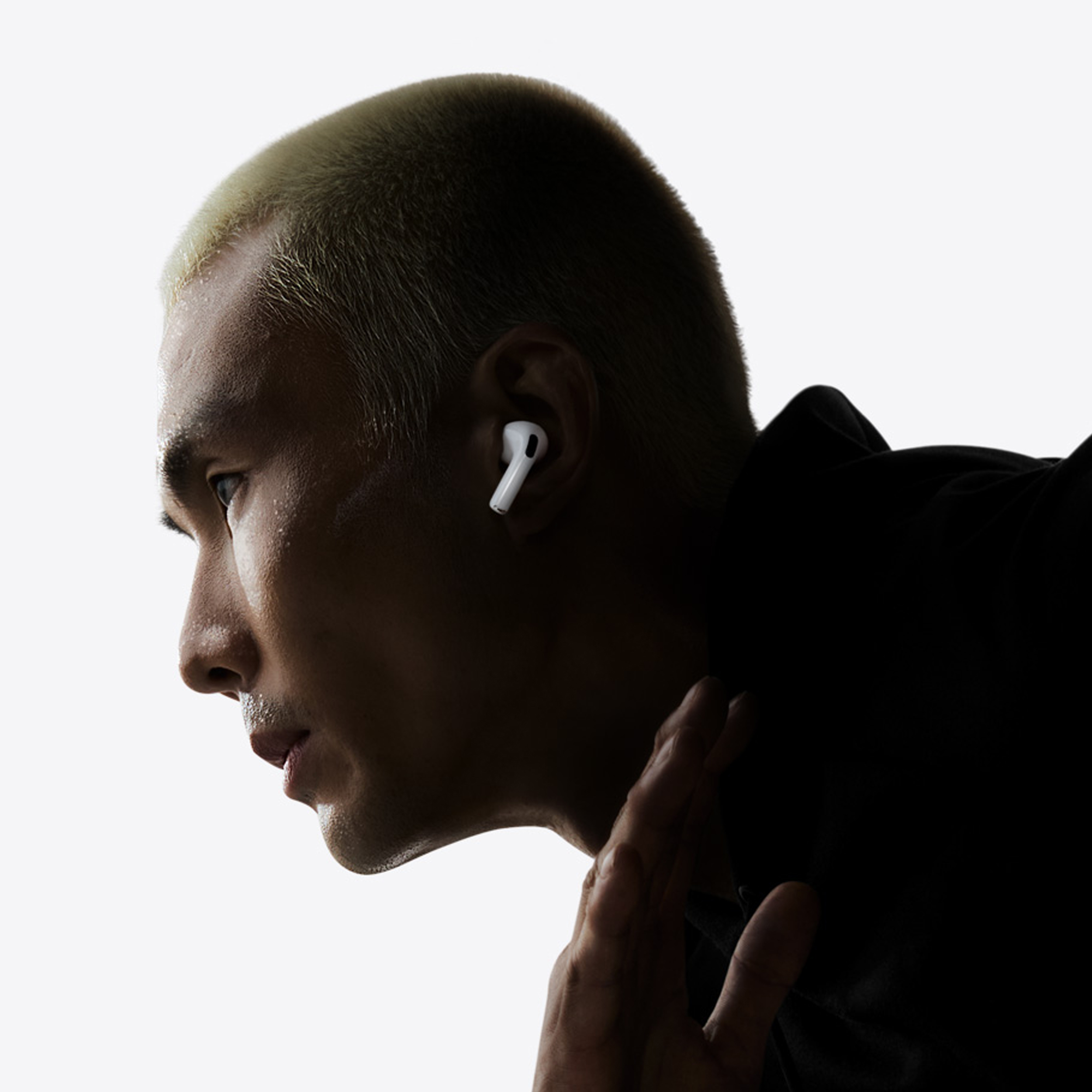 هدفون بلوتوثی اپل مدل AirPods Pro 3 - Image 11