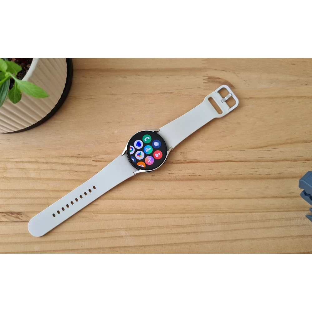 ساعت هوشمند سامسونگ مدل Galaxy Watch6 40mm - Image 18